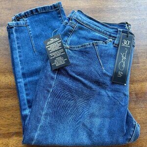 DG2 Diane Gilman Capri Jeans 14P New Classic Stretch New with Tags!!